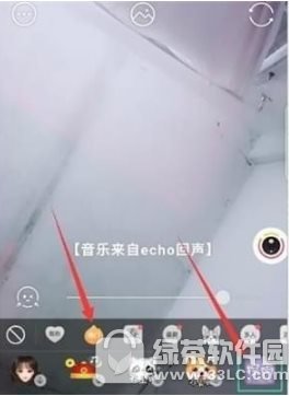 faceu控雨特效怎么玩 faceu控雨特效玩法介绍1