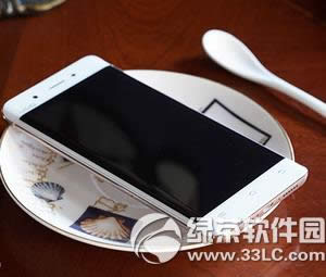 vivo xplay5与oppo r9哪个好 oppo r9和vivo xplay5对比1