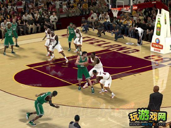《nba2k12》暴力空接流防守反击打法