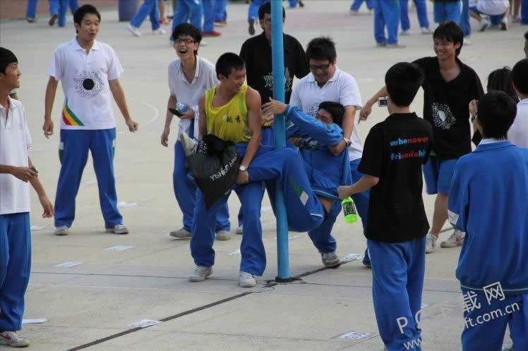开飞机什么意思?