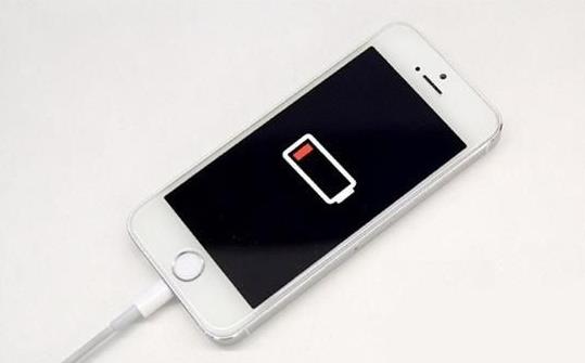iPhone关机后充不进电怎么回事_苹果手机关机后充不进电怎么办