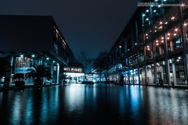 PS夜景美化:调出唯美蓝色夜景灯光照片效果