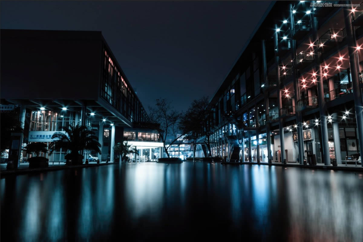PS夜景美化:调出唯美蓝色夜景灯光照片效果