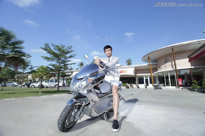 调出色彩浓郁外景男生写真照片的PS教程