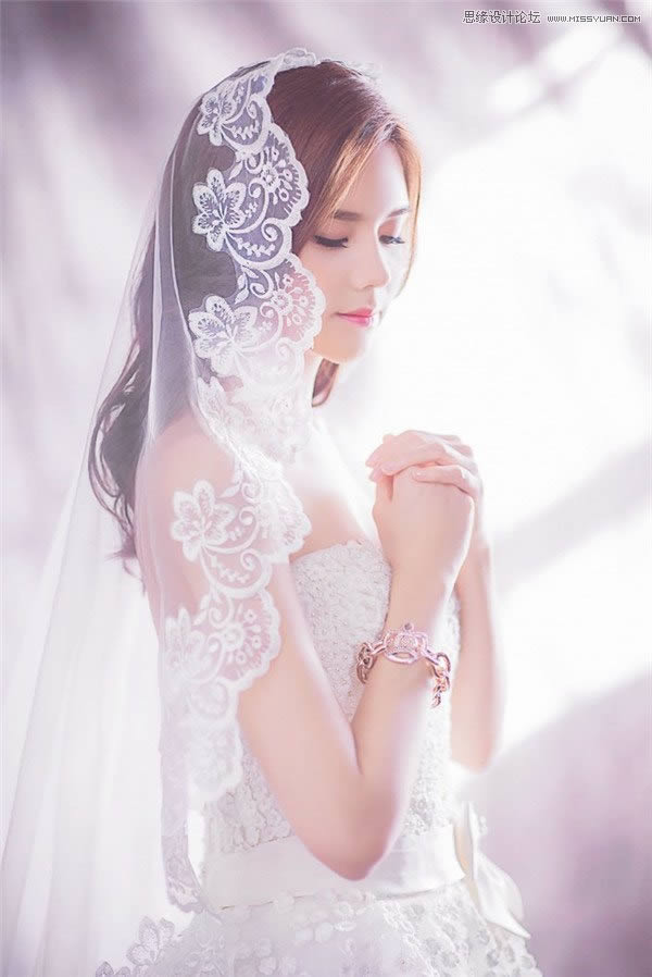 调亮美化室内美女婚纱写真照片的PS教程