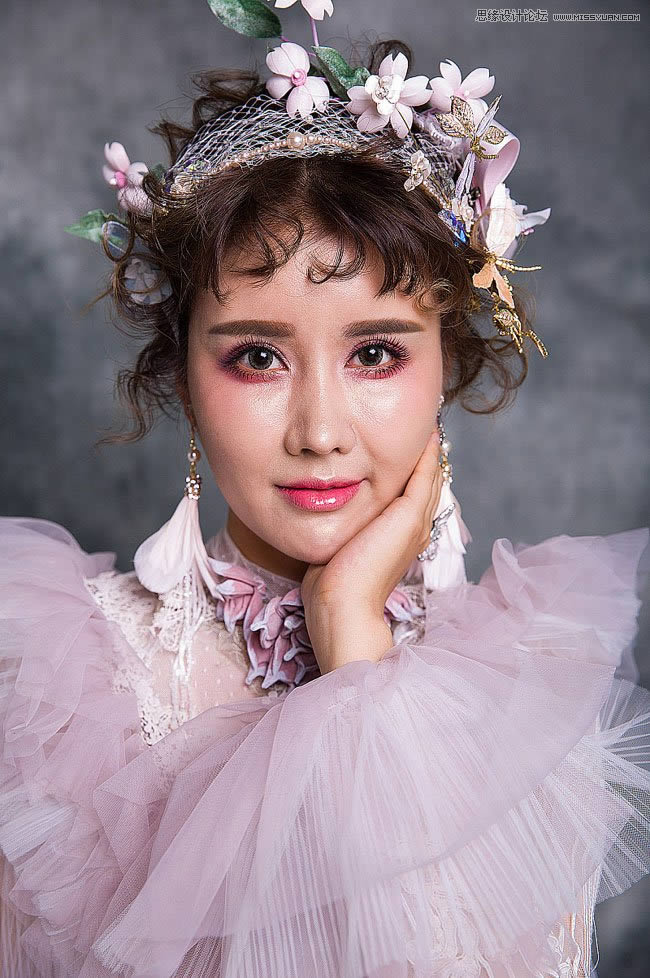 给浓妆头像照片润色磨皮处理的PS教程