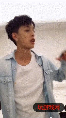 抖音目不转睛手势舞怎么跳_抖音目不转睛手势舞教程