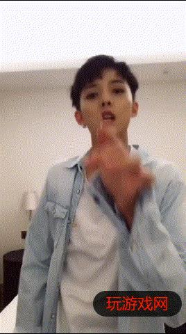 抖音目不转睛手势舞怎么跳_抖音目不转睛手势舞教程