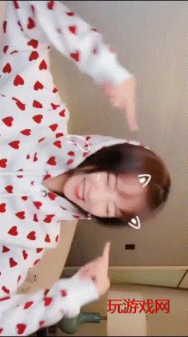 抖音莉哥我想我爱你不是三言两语手势舞_抖音莉哥我想我爱你不是三言两语手势舞教程