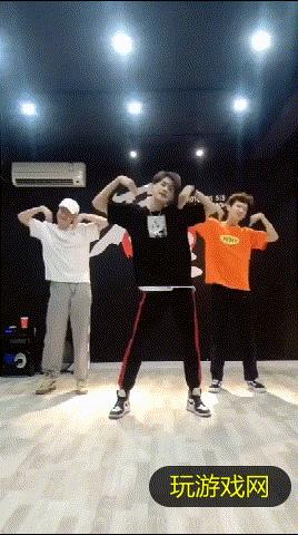 抖音我怎么这么好看魔性舞蹈_抖音我怎么这么好看魔性舞蹈教程