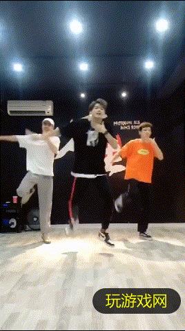 抖音我怎么这么好看魔性舞蹈_抖音我怎么这么好看魔性舞蹈教程