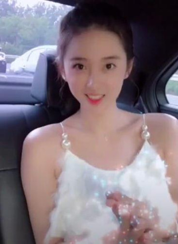 抖音海豚女神是谁_抖音海豚女神个人资料分享